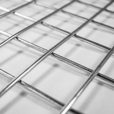 Сетка сварная нержавеющая квадратная в рулонах 12Х18Н10Т 80х80х4 мм ТУ 1276-001-38279335-2012